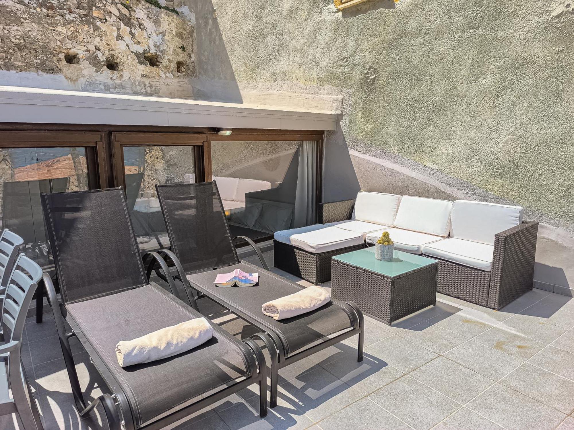 Charming Old Tannery House With Spacious Veranda And Stunning Sea View! Chania  Bagian luar foto